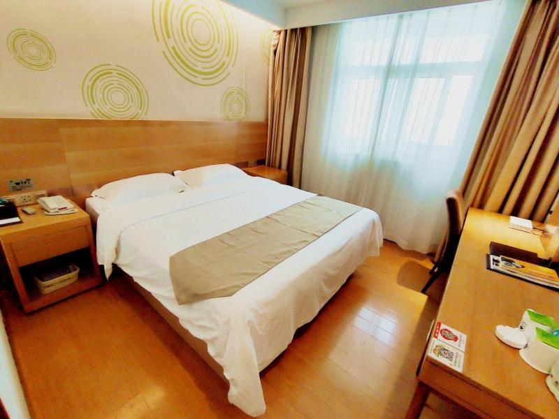 Greentree Inn Jiangxi Fuzhou Gandong Bridge Express Hotel Ngoại thất bức ảnh