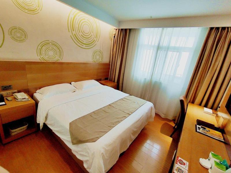 Greentree Inn Jiangxi Fuzhou Gandong Bridge Express Hotel Ngoại thất bức ảnh